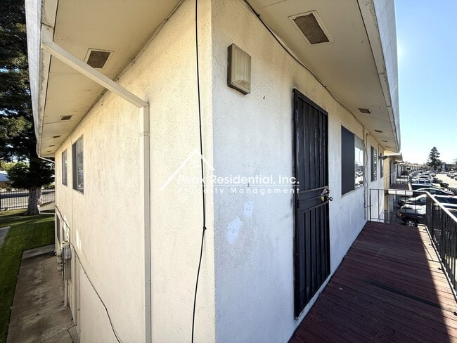 Photo - Nice 2bd/1b Apartment!