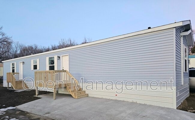 Photo - 725 S 12th St