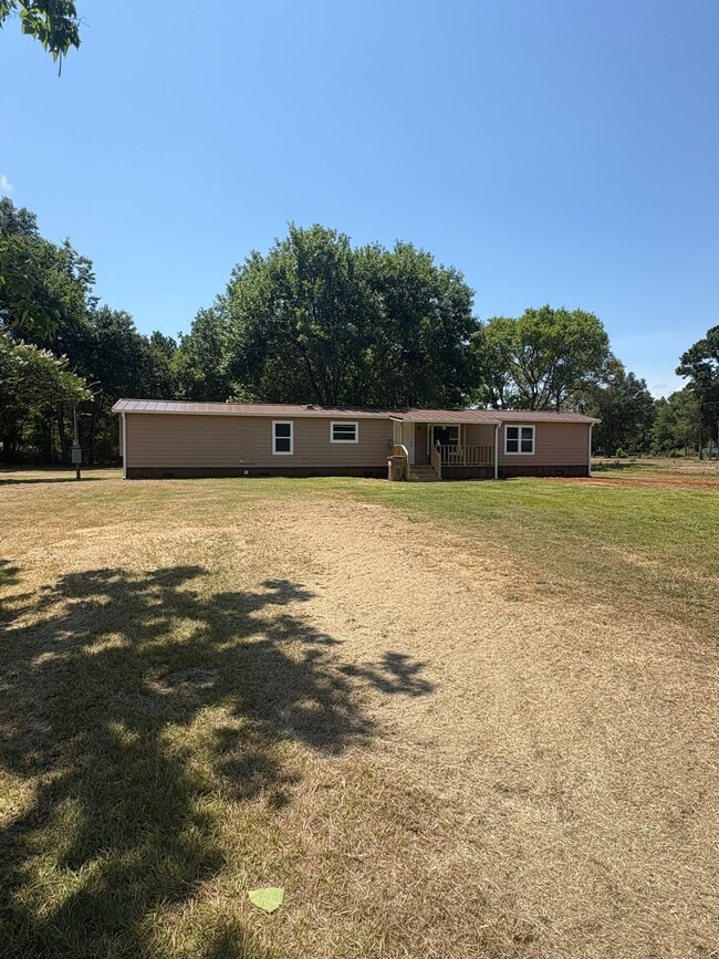 Building Photo - 109 Bonner's Ferry Rd