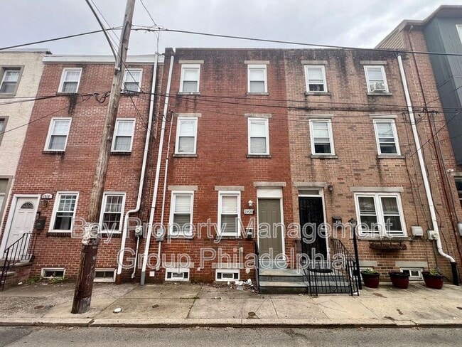 Building Photo - 1920 Cambridge St