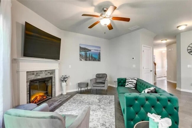 Photo - 2525 Norwood Park Crossing