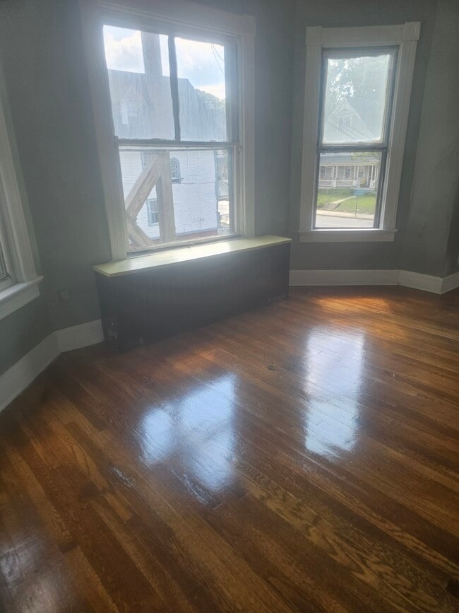 Photo - 233 Jackson St Unit 2nd floor