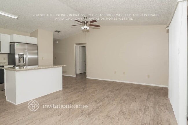 Photo - 1325 Periwinkle Ct