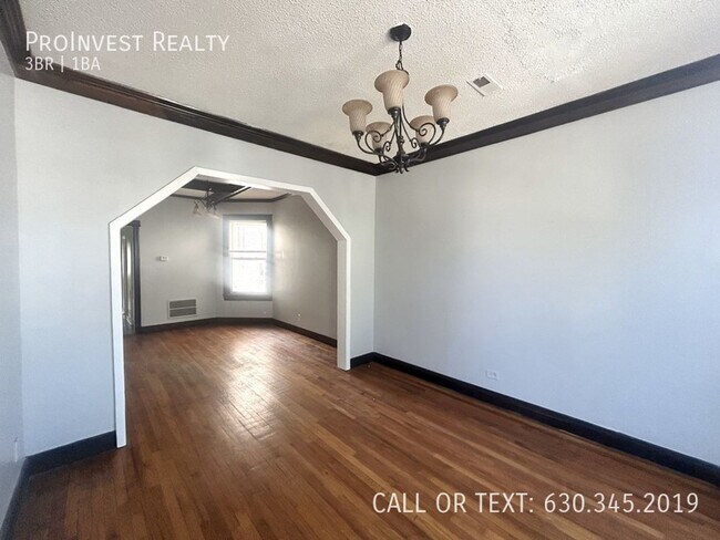 4356 S Wells St Unit 4356 S Wells St - Unit 2