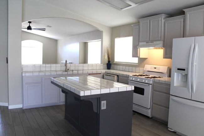 Photo - North West Home with Solar and Pool for Rent