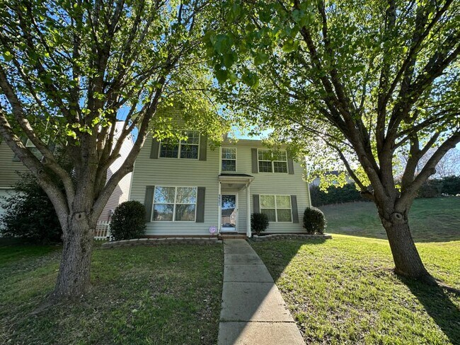 Photo - 1903 Chadwell Ct House