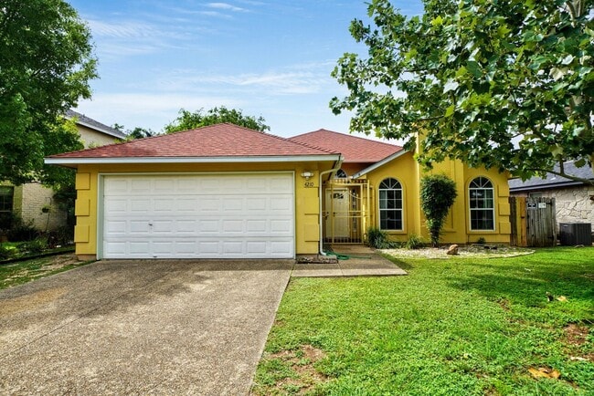 Charming NE Side Home Now Available in the... - Charming NE Side Home Now Available in the...