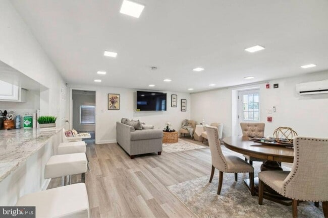 Photo - 311 Old Rodgers Rd