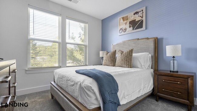 Photo - 5209 Craftsman Dr Unidad 600-300