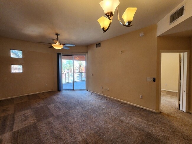 Photo - Luxury 1 bedroom condo unit on the 3rd Floor just off the "South LV Strip"