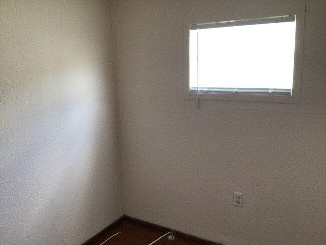 Photo - GREAT LOCATION! 2-Bedroom/ 1-Bath