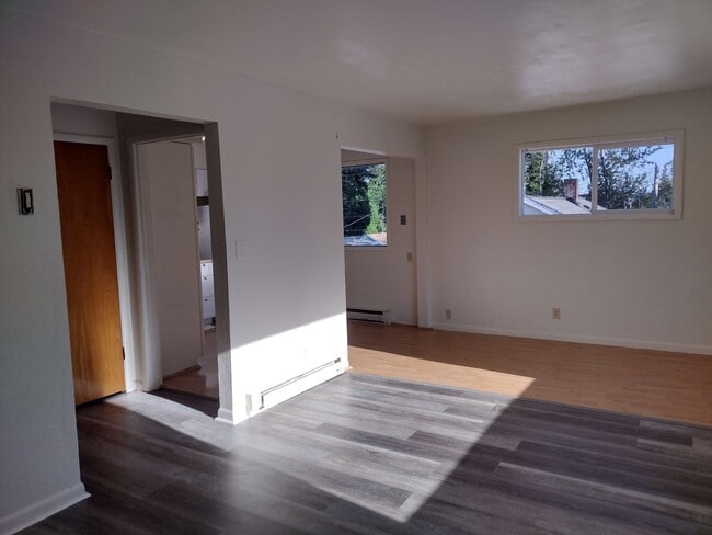 Photo - 828 25th St SE Unidad 828