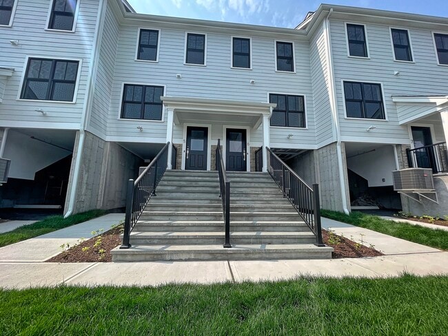 Photo - 55 Washington Pkwy Unit 5