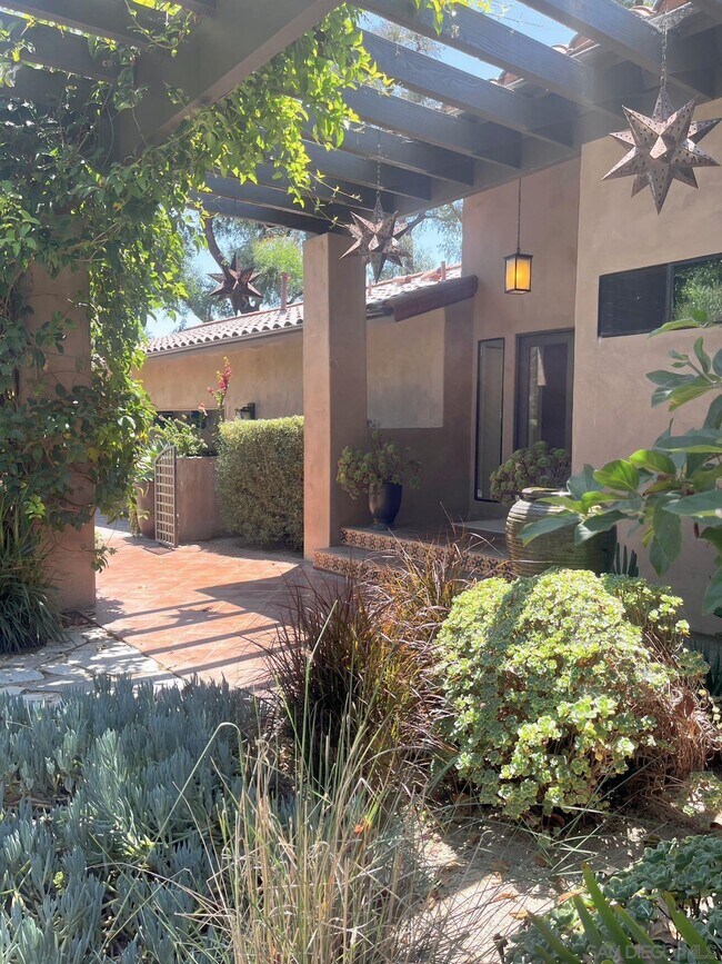 Photo - 17335 Via Del Bravo House