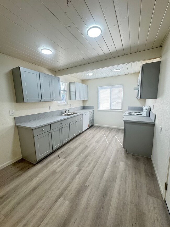 Photo - 4 bed / 2 ba home - N Yuba City