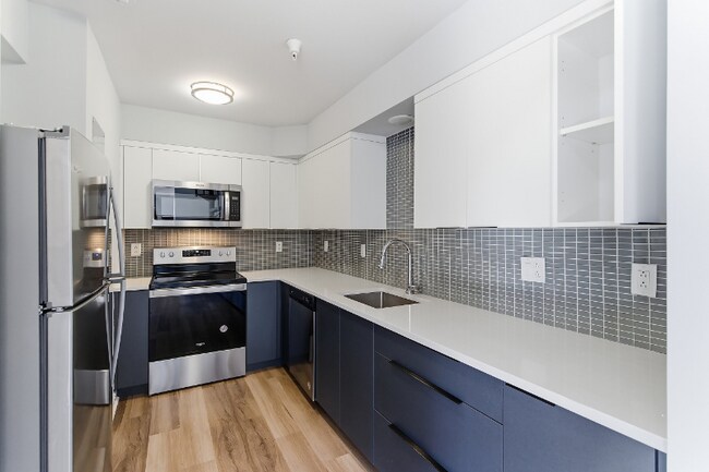 Photo - 160 Lafayette St Unit 401