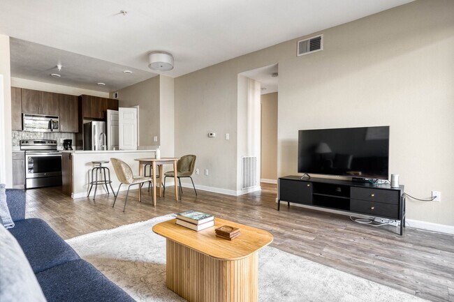 Photo - 121 Roble Rd Unidad FL3-ID10949A