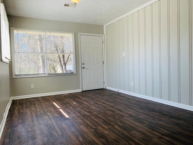 Photo - 6102 E Fayetteville Dr Unit 6102