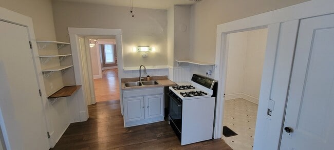 Photo - 325 N 3rd Ave Unit Lower