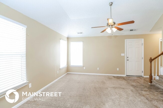 Photo - 5907 Bridgeway Dr