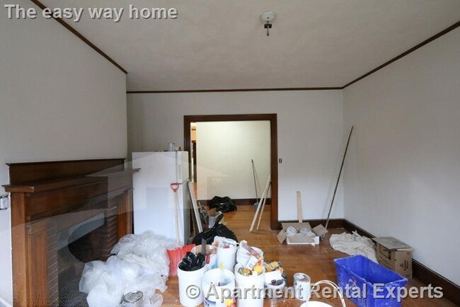 Photo - 163 Summer St Unidad #2