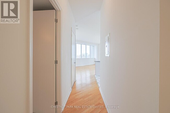 Photo - 797 Don Mills Rd. Unit 808