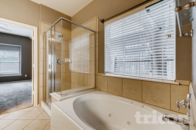 Photo - 5805 Paloma Blanca Dr