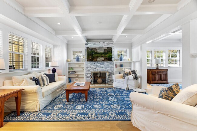 Photo - 141 Australian Ave