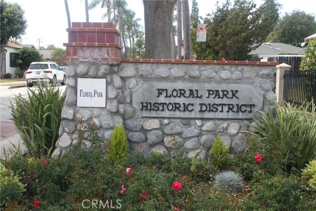 Photo - 2421 Heliotrope Dr