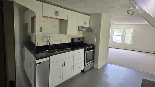 Photo - 33 Ashfield St Townhome