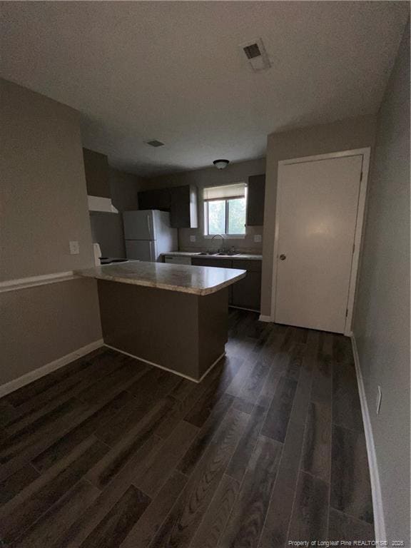 Photo - 927 Applewood Ln