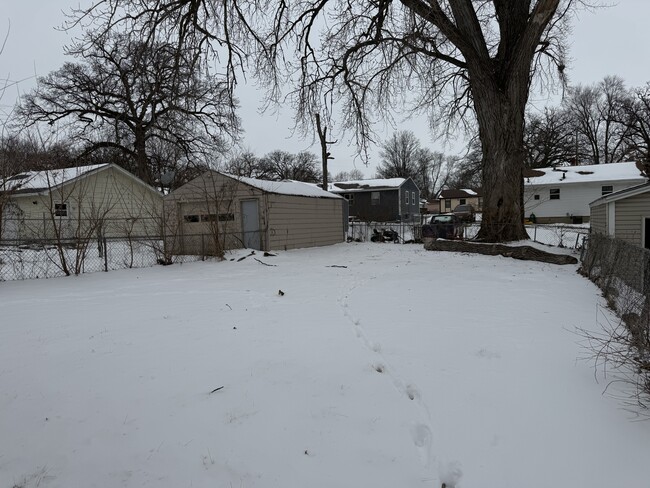 Photo - 3115 Seneca Ave