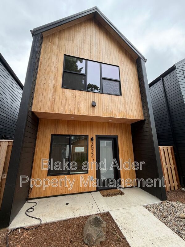 Photo - 3522 NE 44th Ave