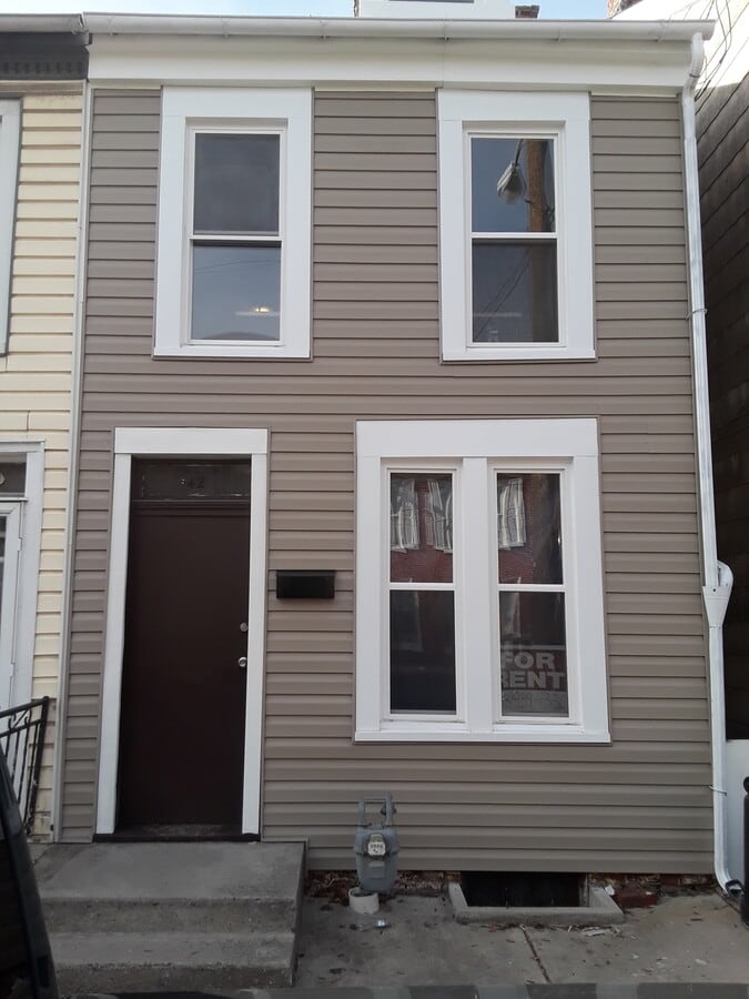 Photo - 142 N Newberry St