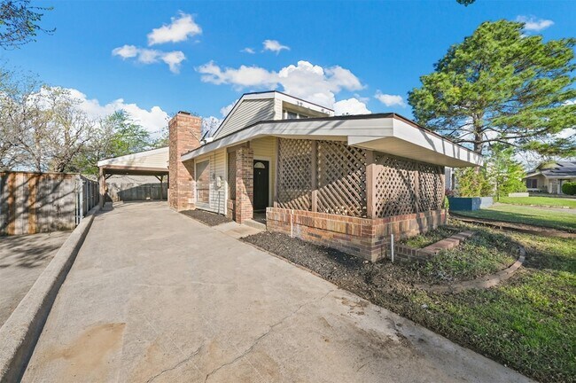 Photo - 522 Hunters Glen St