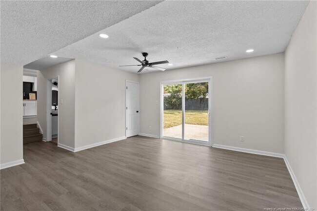 Photo - 714 Carnegie Dr