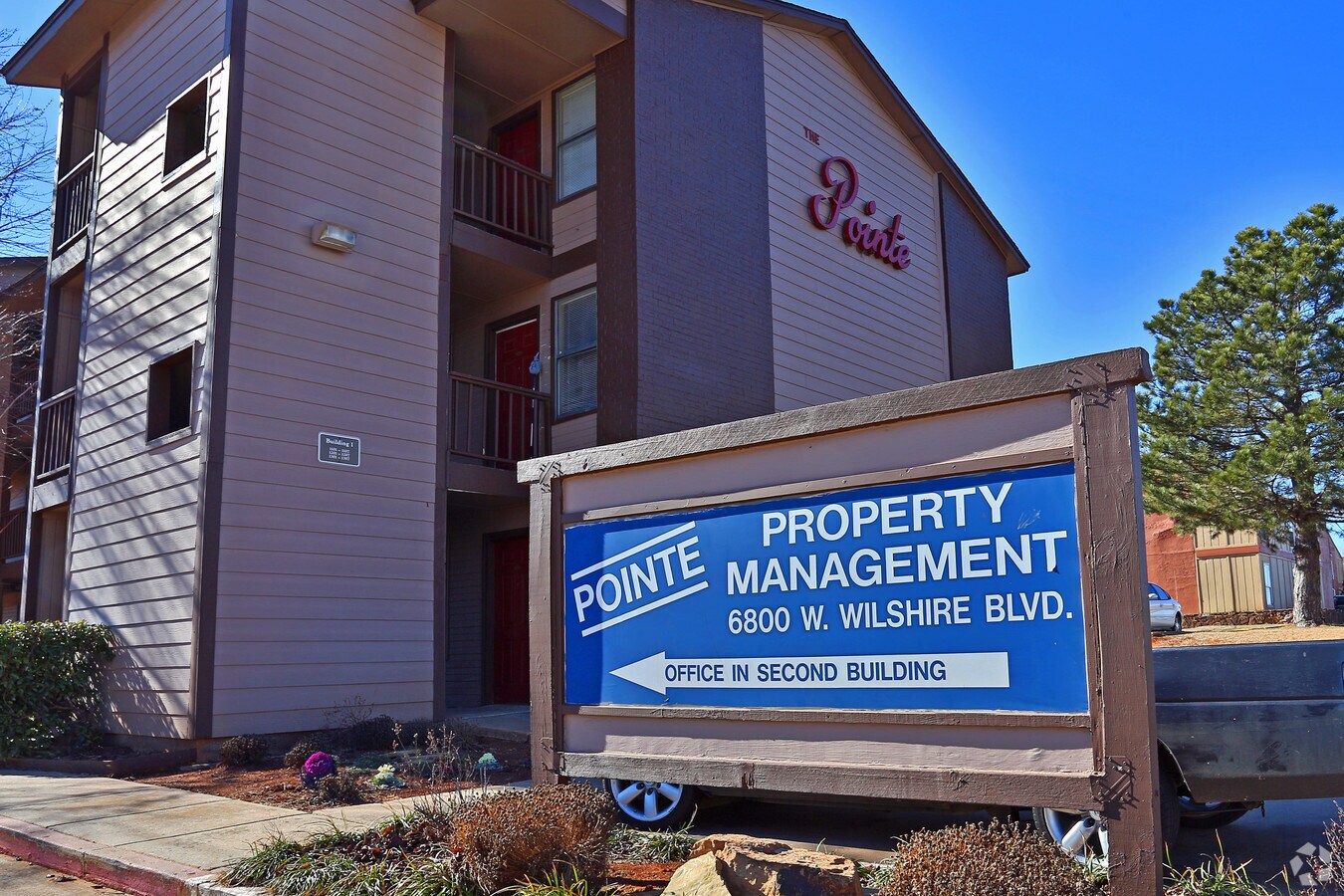The Pointe - The Pointe Apartments