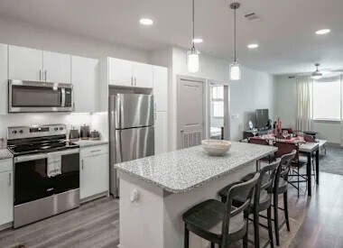 Photo - 13958 Cottingham Rd Unidad 2109