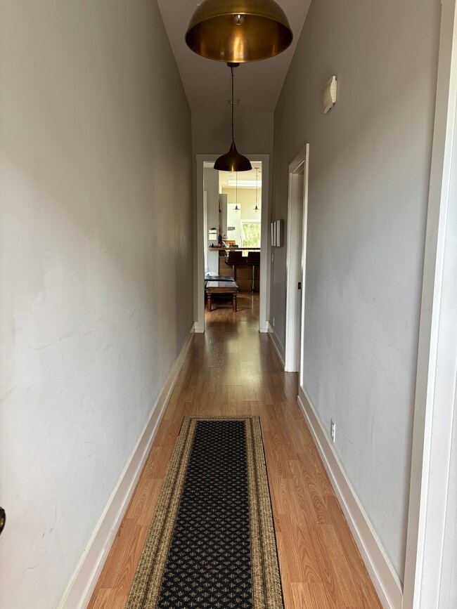 Photo - 1566 Newcomb Ave