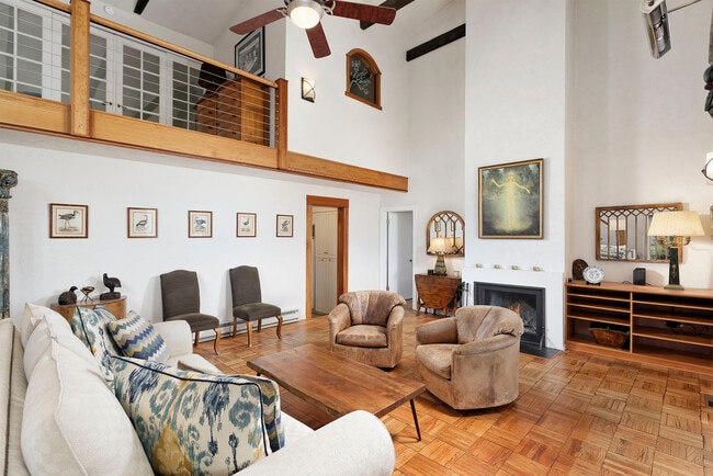 Photo - 540 Upper Ranch Rd