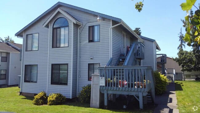 Building Photo - Charming 2-Bed Gem in Bellingham – Central... Unit #4 Rental