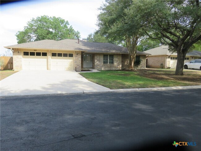 749 Running Creek