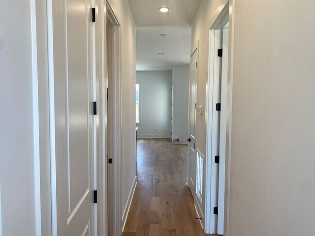 Photo - 4 Bed 3 Bath - 4 Min from Downtown - LAWN CARE INCLUDED