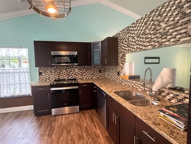 Photo - 9707 Sun Pointe Dr