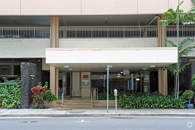 Photo - Princess Leilani