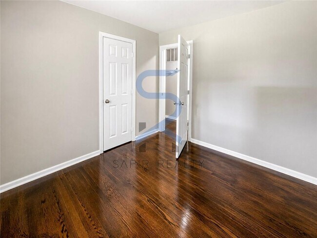 Photo - 1801 W Austin Rd