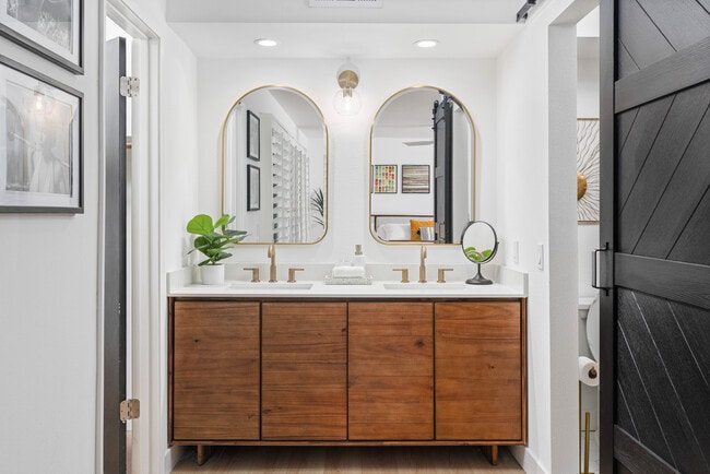 Building Photo - 72751 Citrus Ct Unit NA