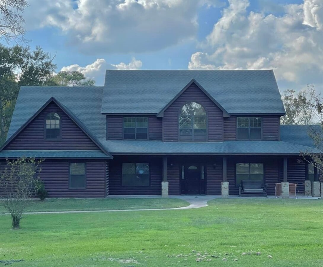 Photo - 2063 Apache Dr