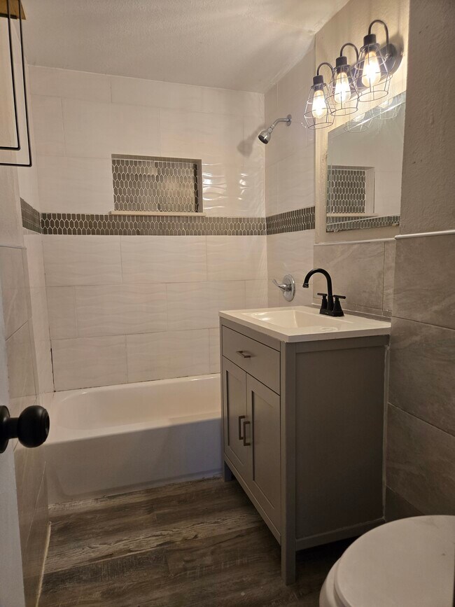 Photo - 15820 NW 39th Ct