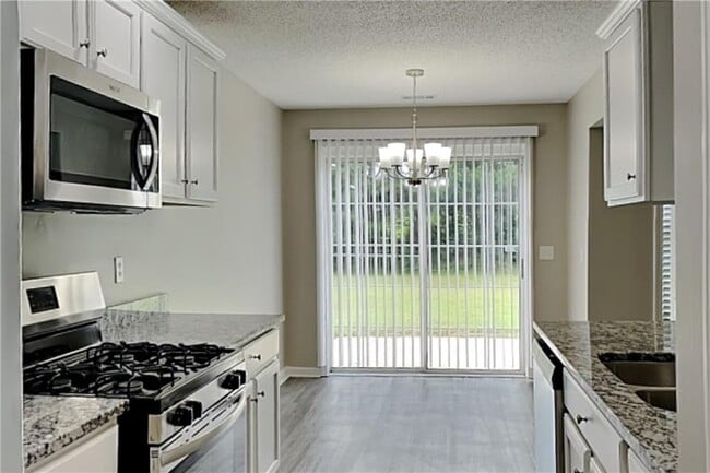 Photo - 705 Beranda Cir
